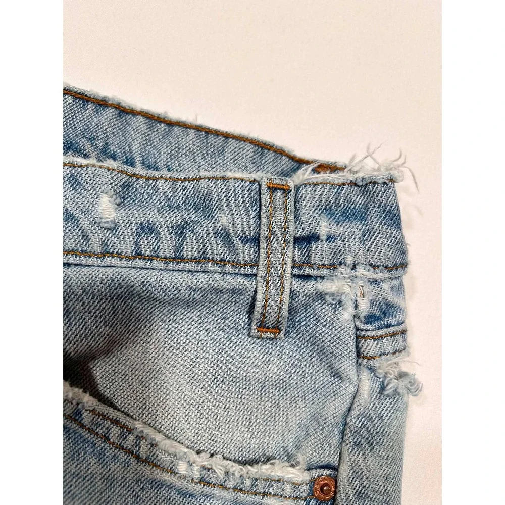 Vintage Levis 550 Orange Tab Relaxed Fit Light Wash Distressed Jeans W34 L32